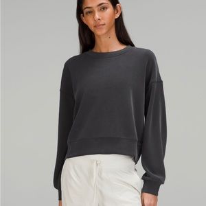 Perfectly oversized cropped crew